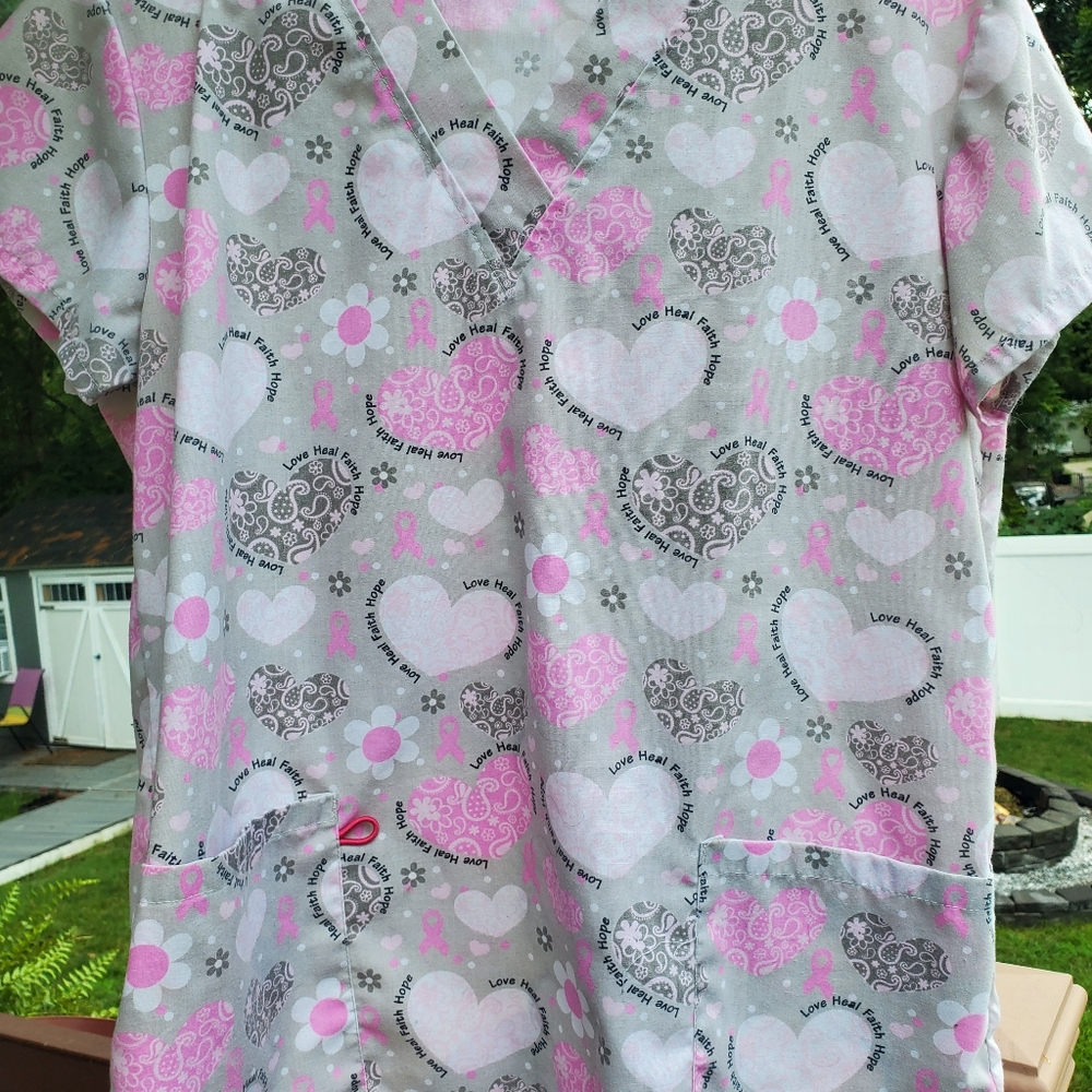 Scrub top